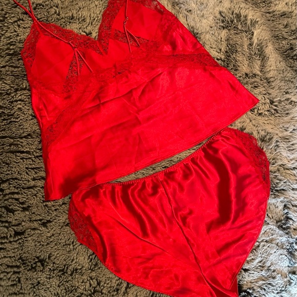 Victorias Secret set - Picture 3 of 4